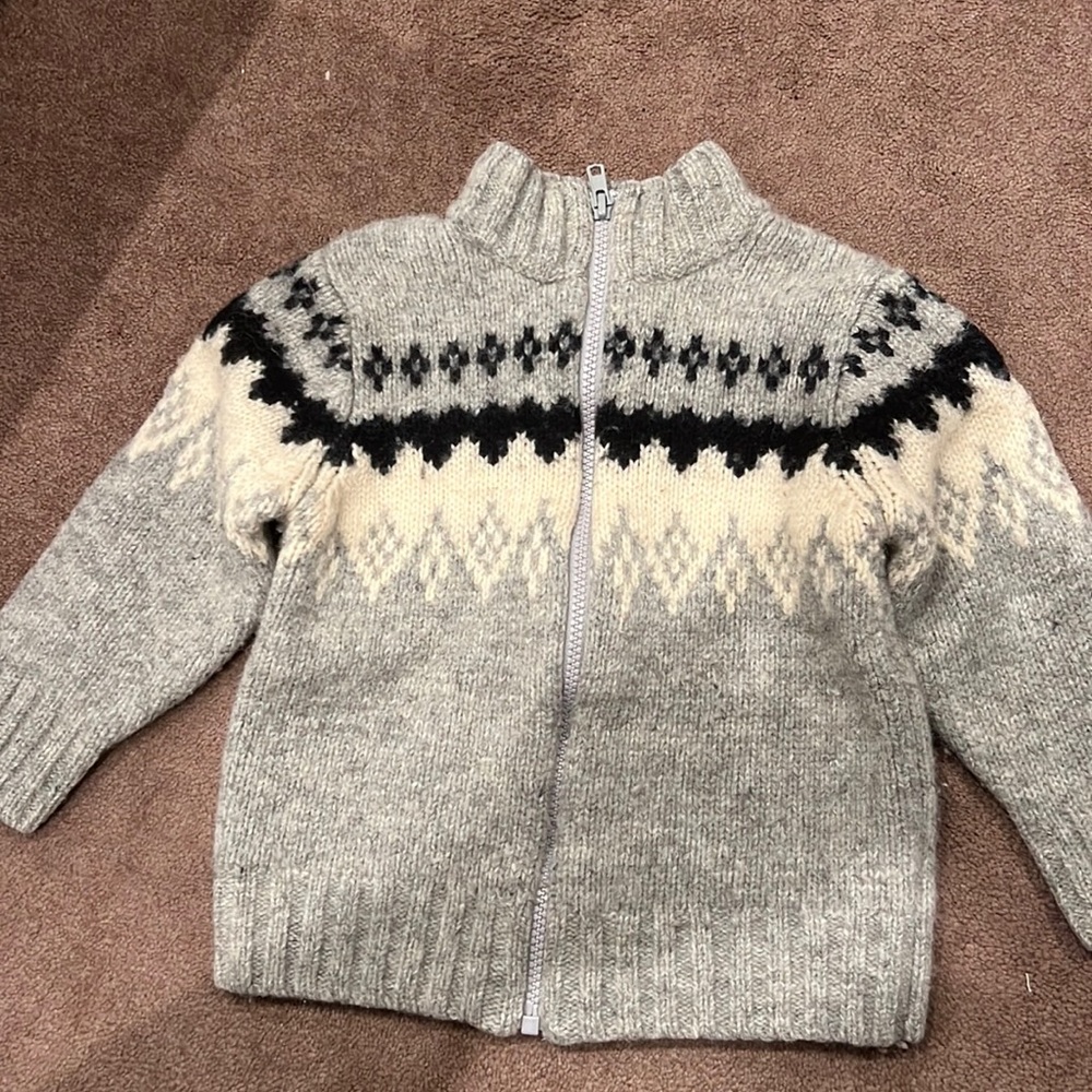 H & M, zip up sweater, SZ 3-4, Gray, white & Black